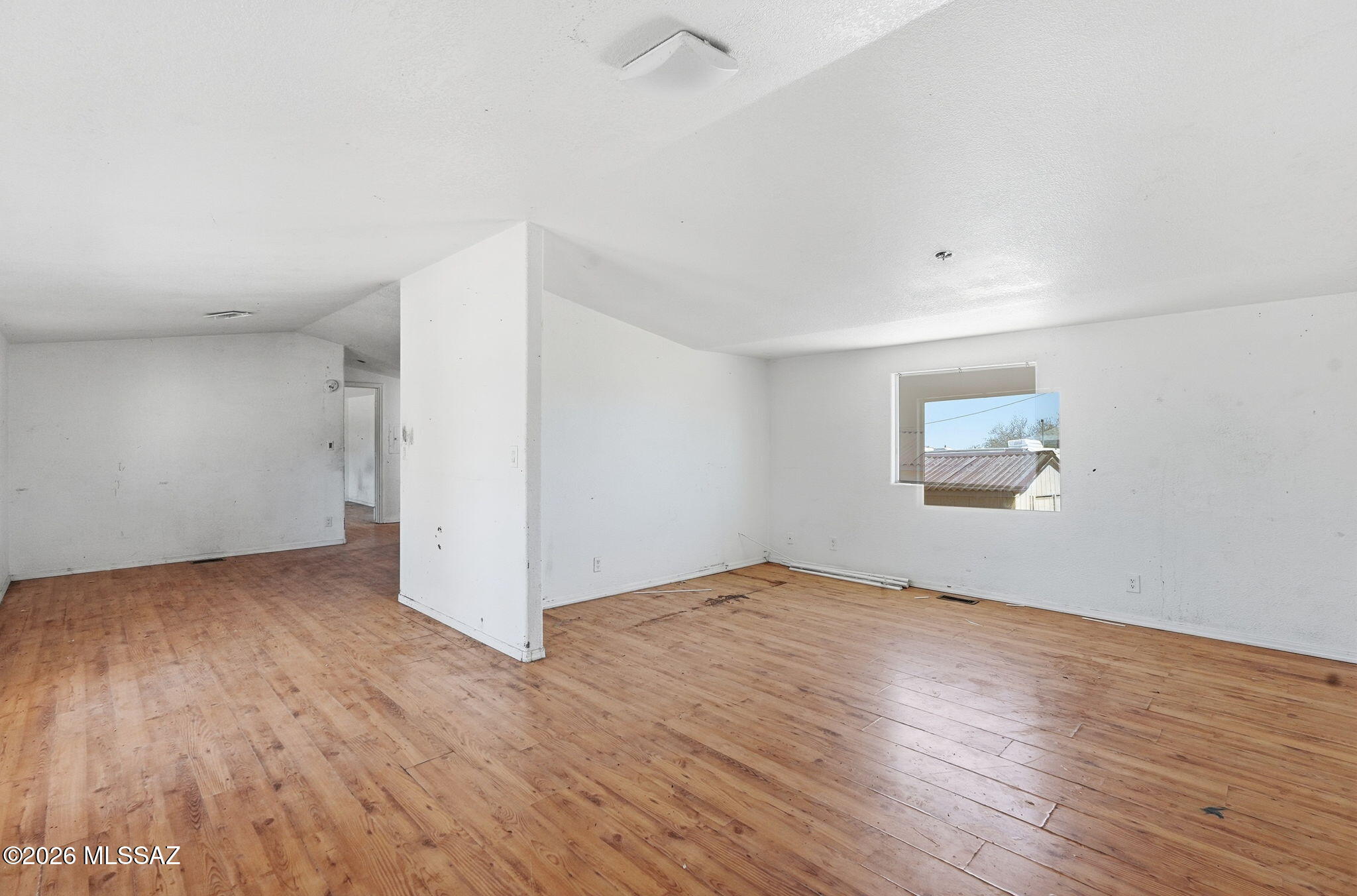 6811 North Guthrie Road Tucson, AZ 85743 - Photo 18 of 35 018_ListerPros