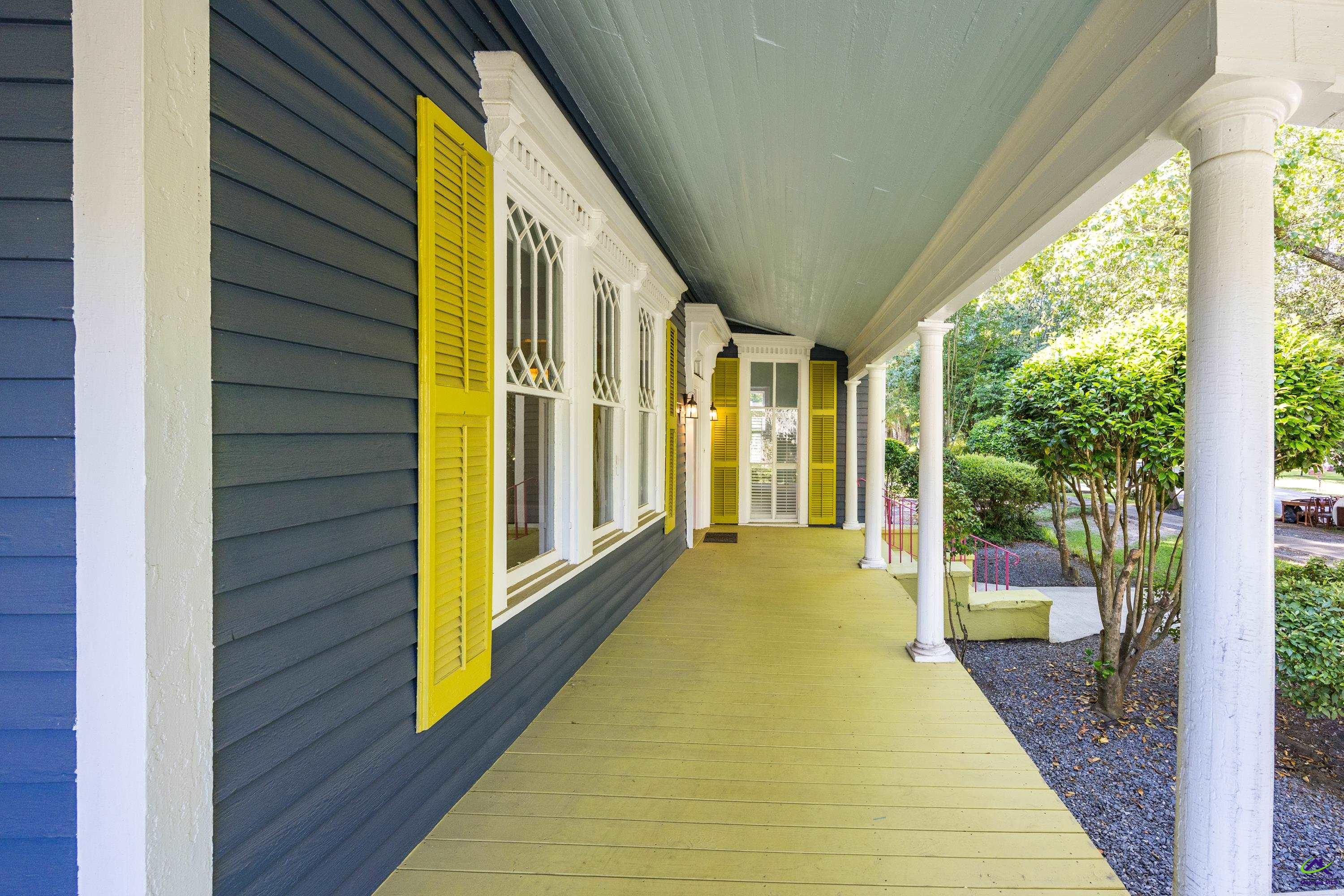 808 Washington Street Perry, GA 31069 - Photo 2 of 46