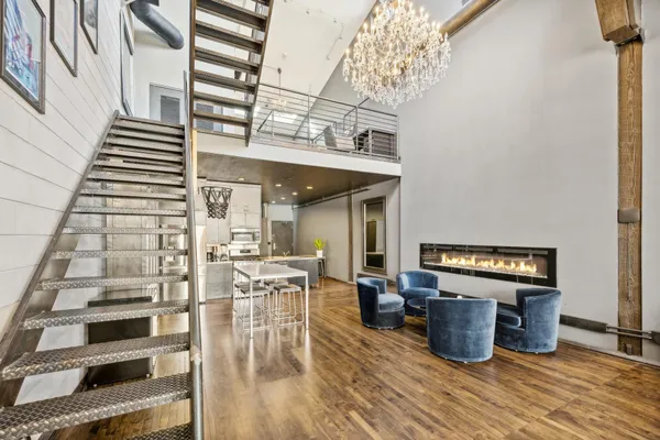 $4,495 | 801 North Washington Avenue, Unit 320, Minneapolis, MN 55401