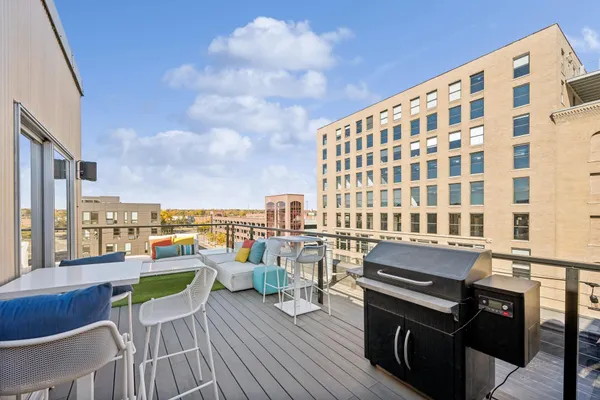 $4,495 | 801 North Washington Avenue, Unit 320, Minneapolis, MN 55401