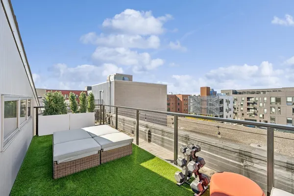 $4,495 | 801 North Washington Avenue, Unit 320, Minneapolis, MN 55401