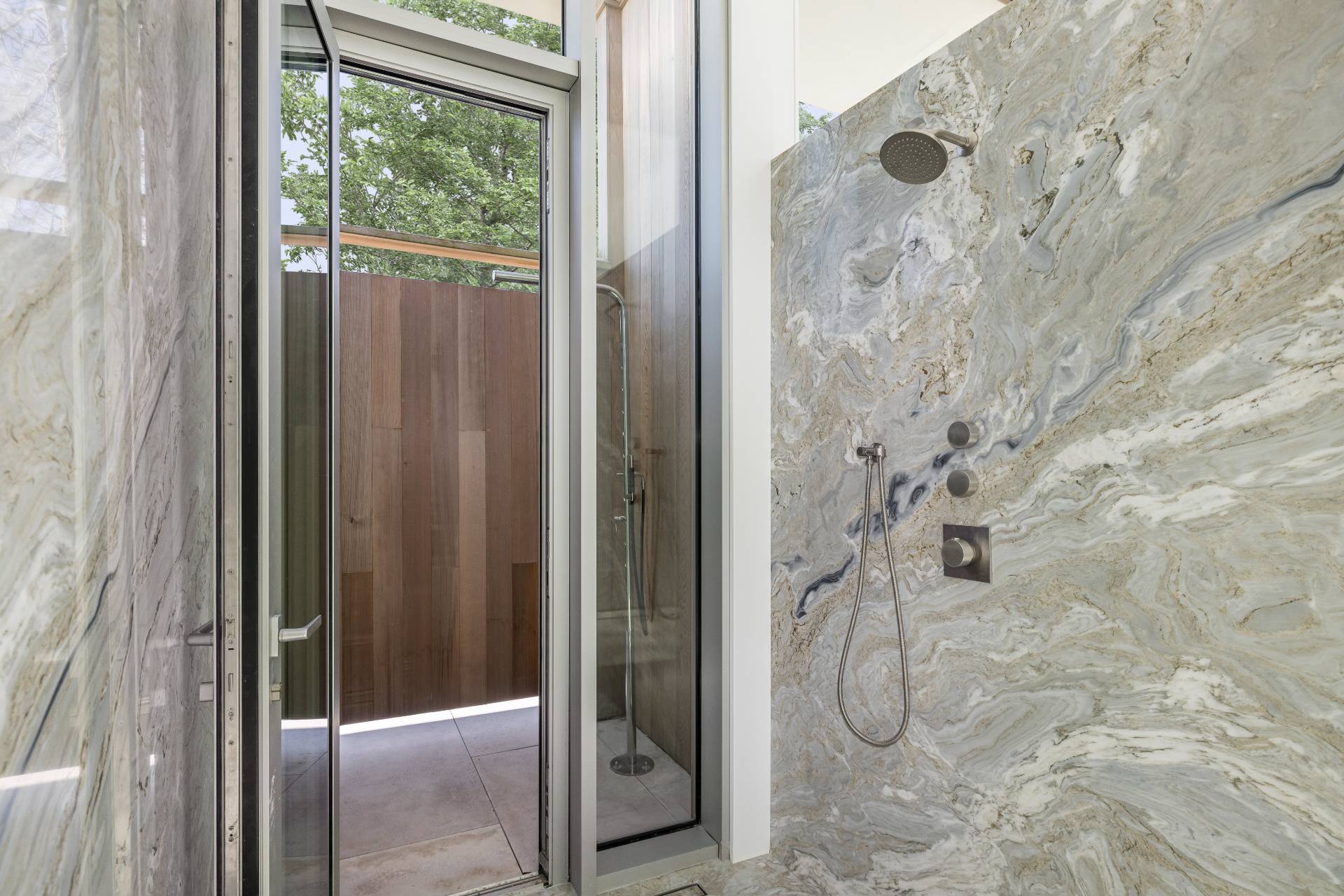 27 Bay Road Quogue, NY 11959 - Photo 18 of 30