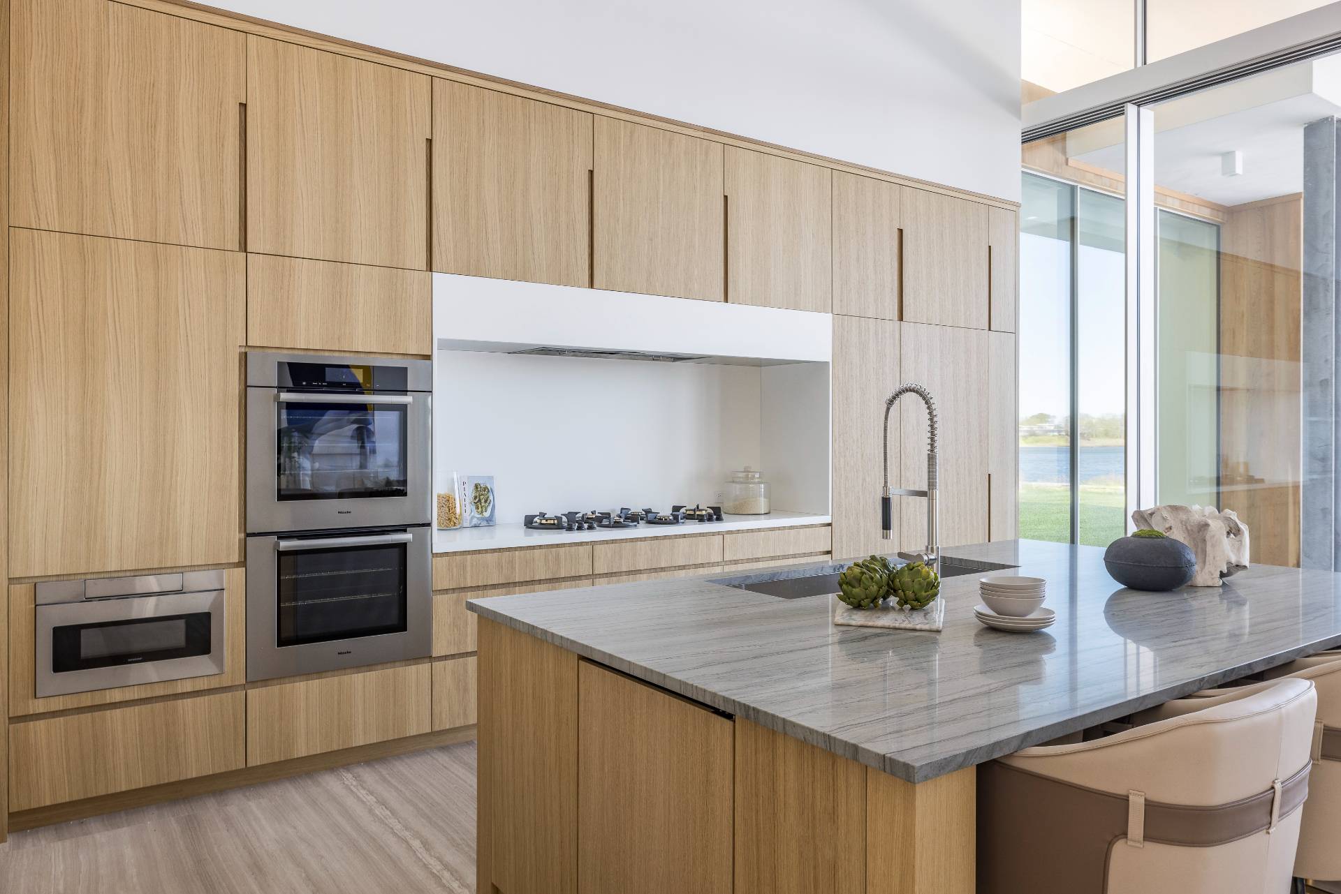 27 Bay Road Quogue, NY 11959 - Photo 5 of 30