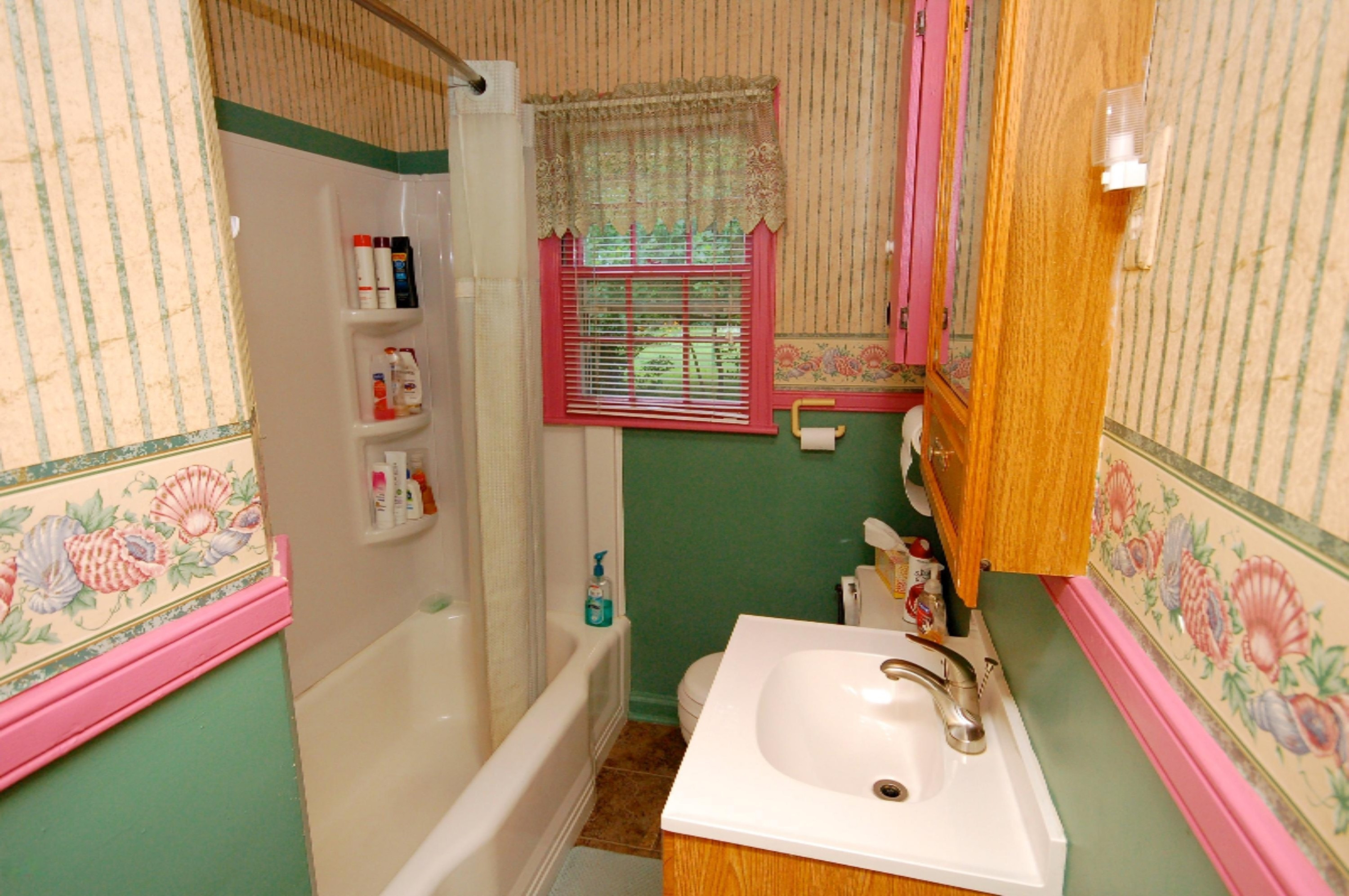 1368 Pipestone Road Benton Harbor, MI 49022 - Photo 17 of 21 1368_PipestoneRd_17