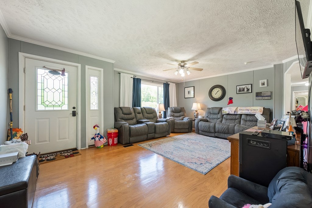1277 Castleton Road Max Meadows, VA 24360 - Photo 13 of 51 Gallery Image 13