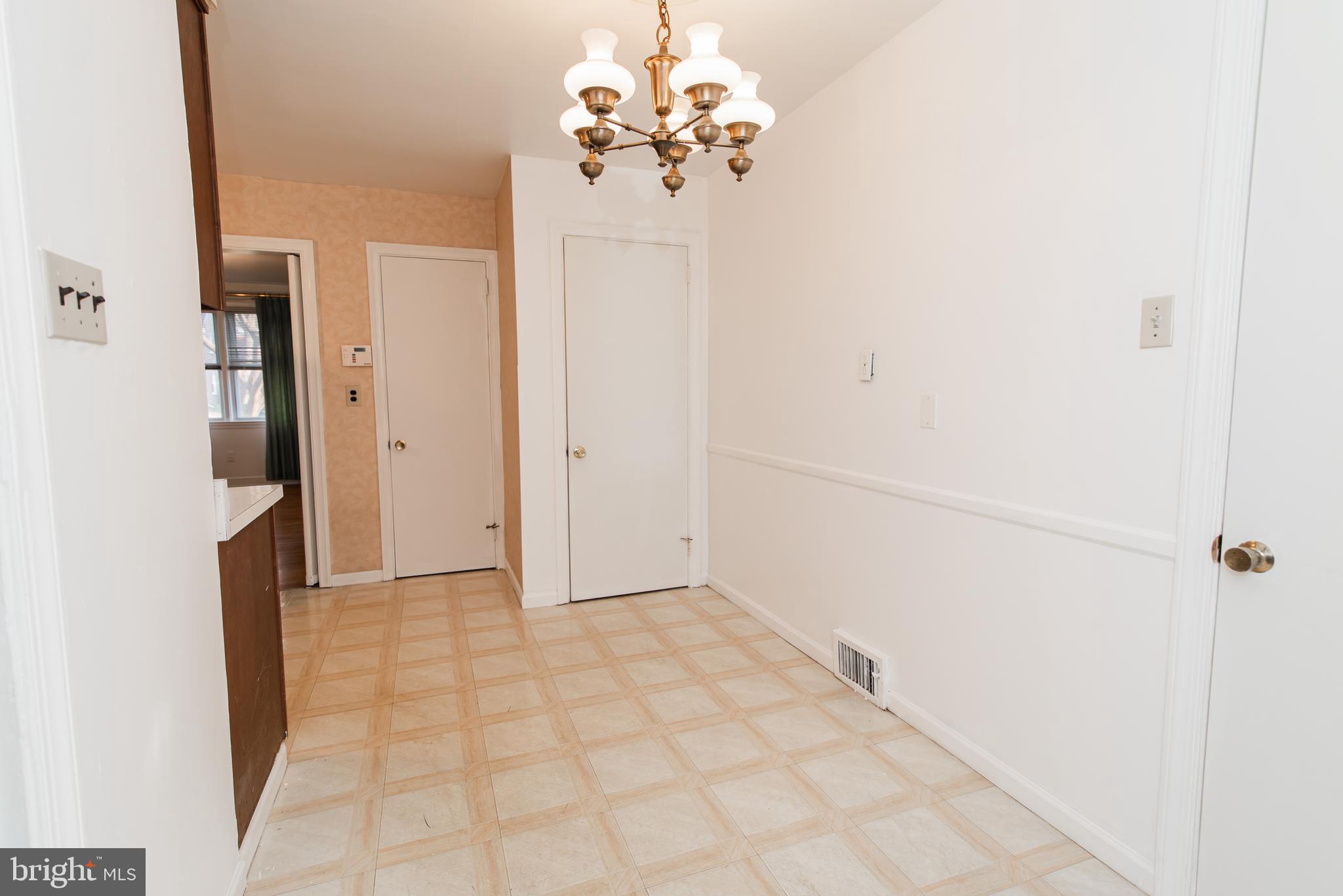 2 Lanfair Road Cheltenham, PA 19012 - Photo 22 of 58