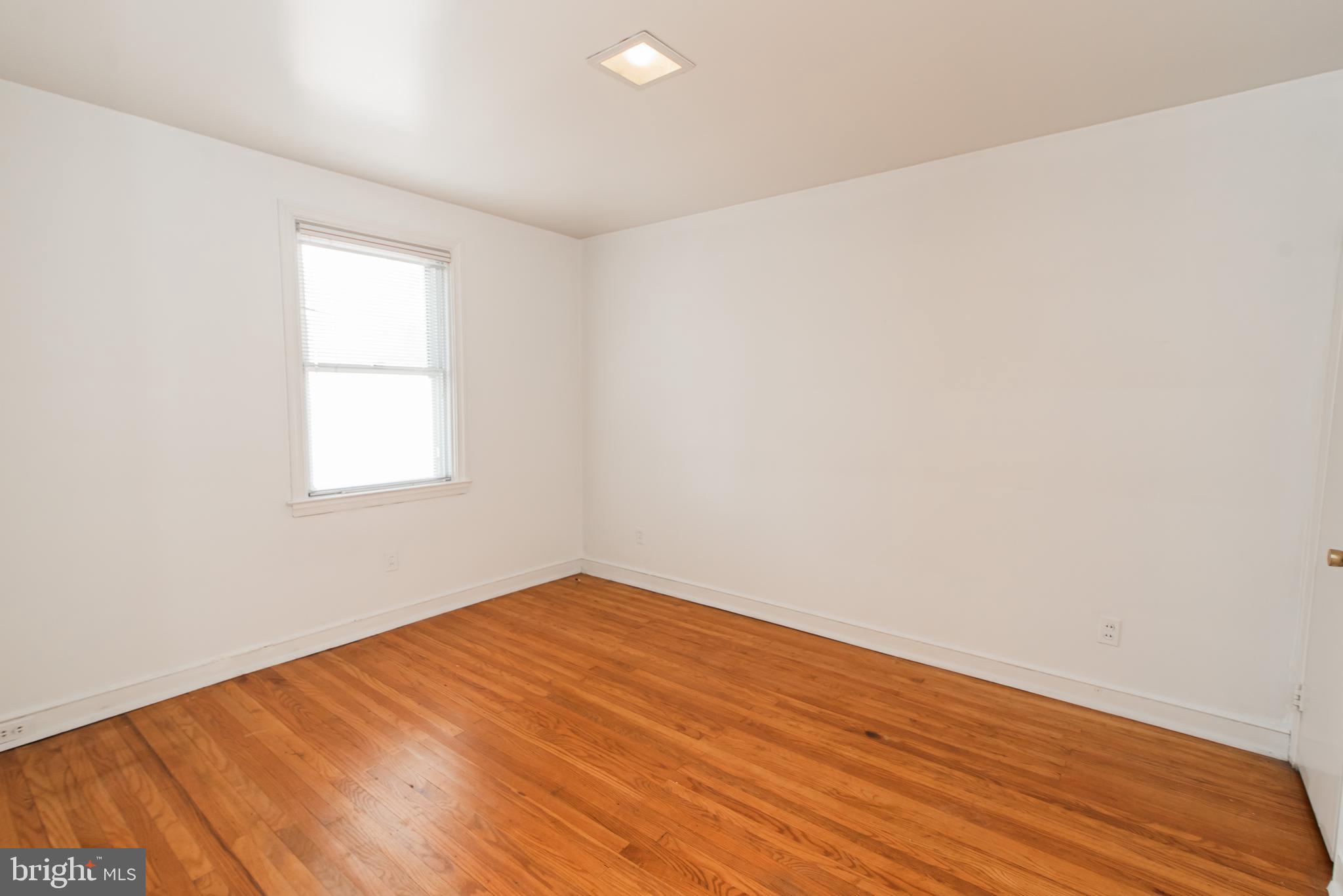 2 Lanfair Road Cheltenham, PA 19012 - Photo 25 of 58