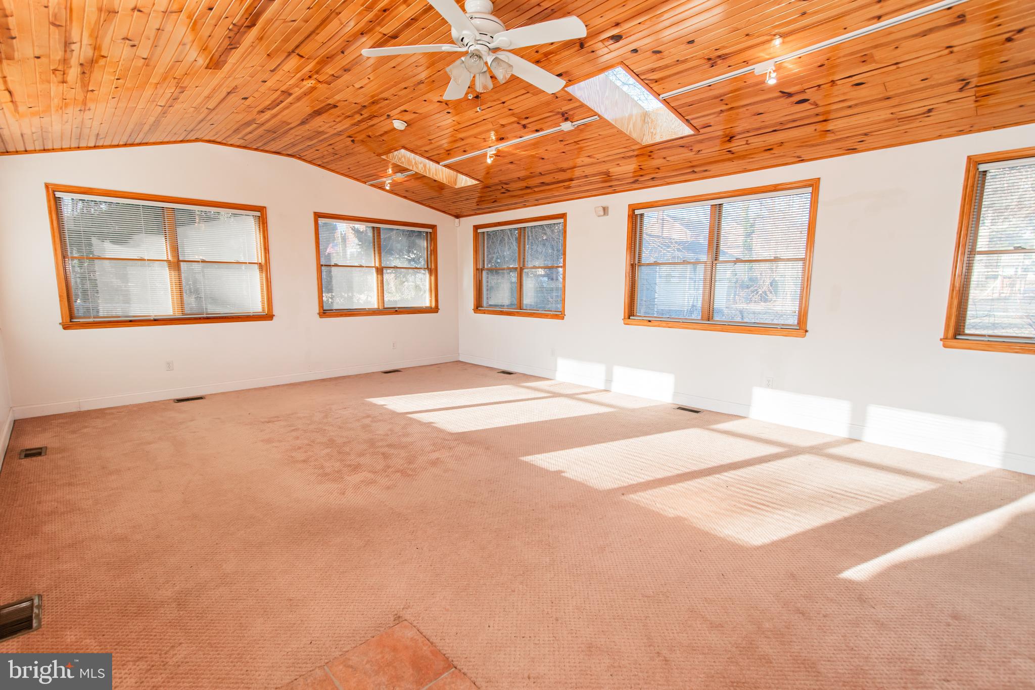 2 Lanfair Road Cheltenham, PA 19012 - Photo 29 of 58