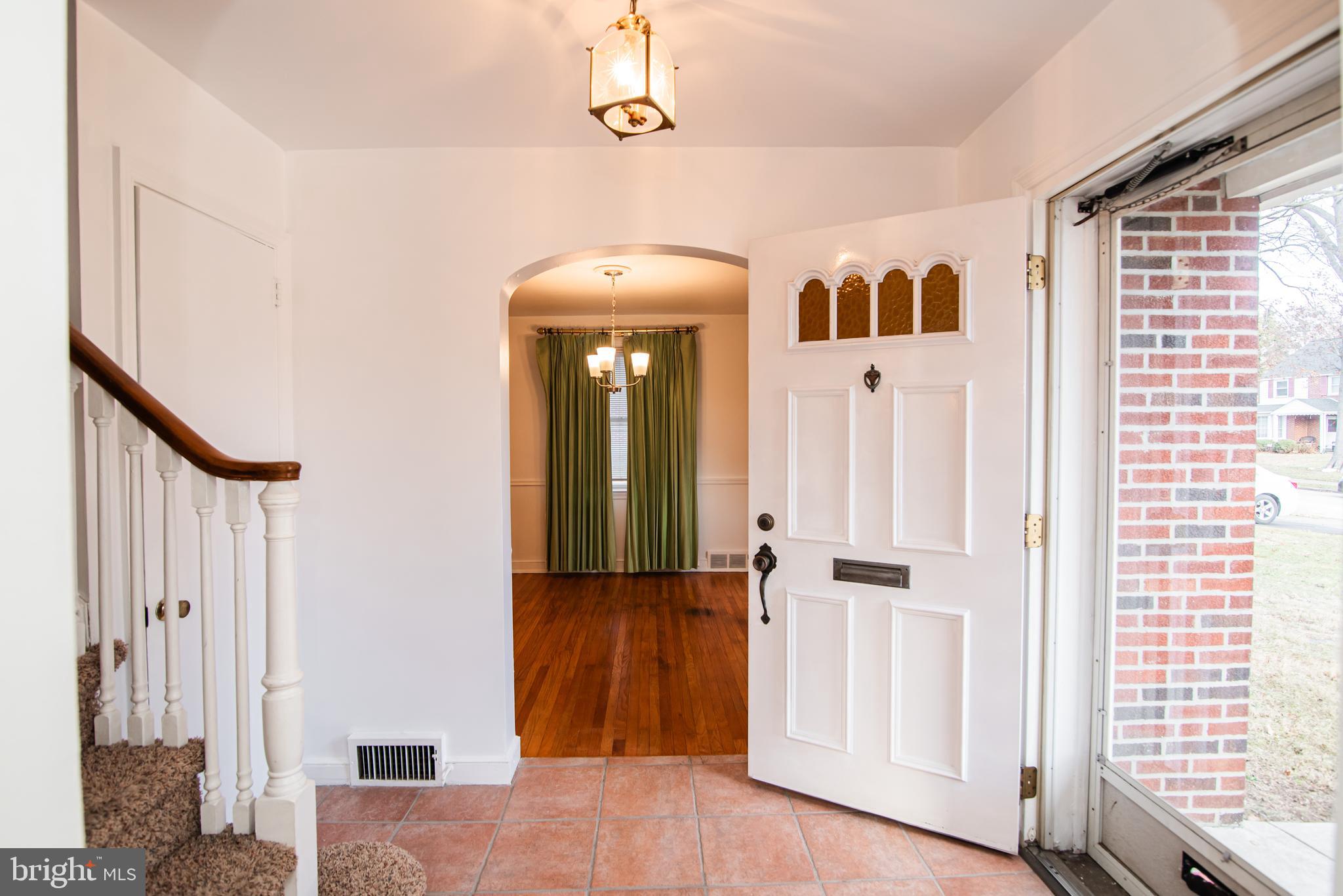 2 Lanfair Road Cheltenham, PA 19012 - Photo 8 of 58