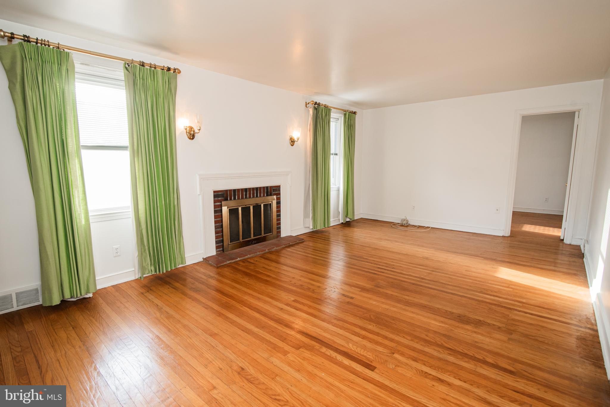 2 Lanfair Road Cheltenham, PA 19012 - Photo 10 of 58