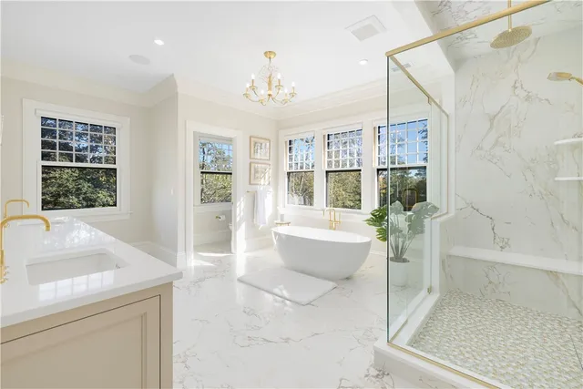 $20,000 | 7 Red Cross Avenue, Newport, RI 02840