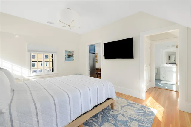 $20,000 | 7 Red Cross Avenue, Newport, RI 02840