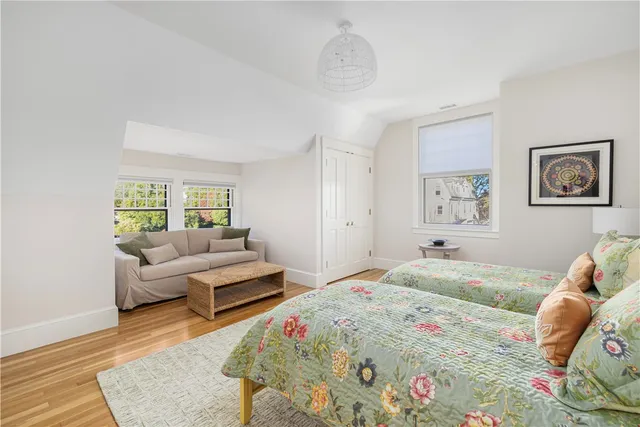 $20,000 | 7 Red Cross Avenue, Newport, RI 02840