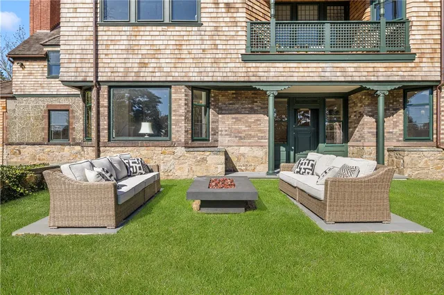 $20,000 | 7 Red Cross Avenue, Newport, RI 02840