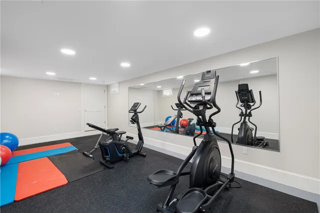 $20,000 | 7 Red Cross Avenue, Newport, RI 02840