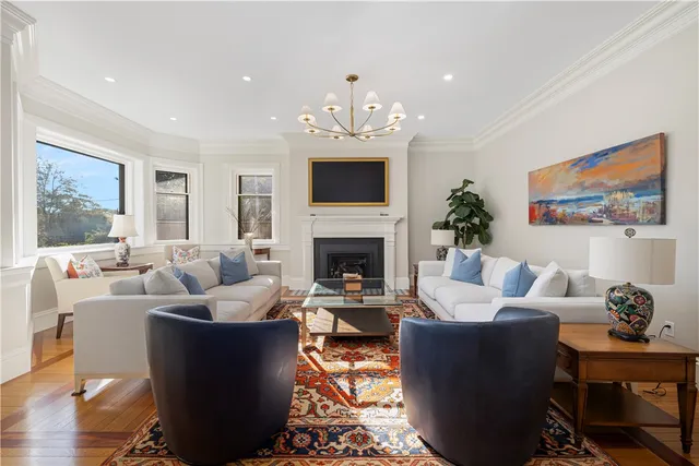 $20,000 | 7 Red Cross Avenue, Newport, RI 02840