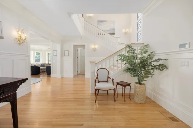 $20,000 | 7 Red Cross Avenue, Newport, RI 02840