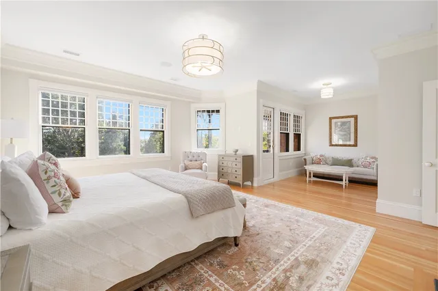 $20,000 | 7 Red Cross Avenue, Newport, RI 02840