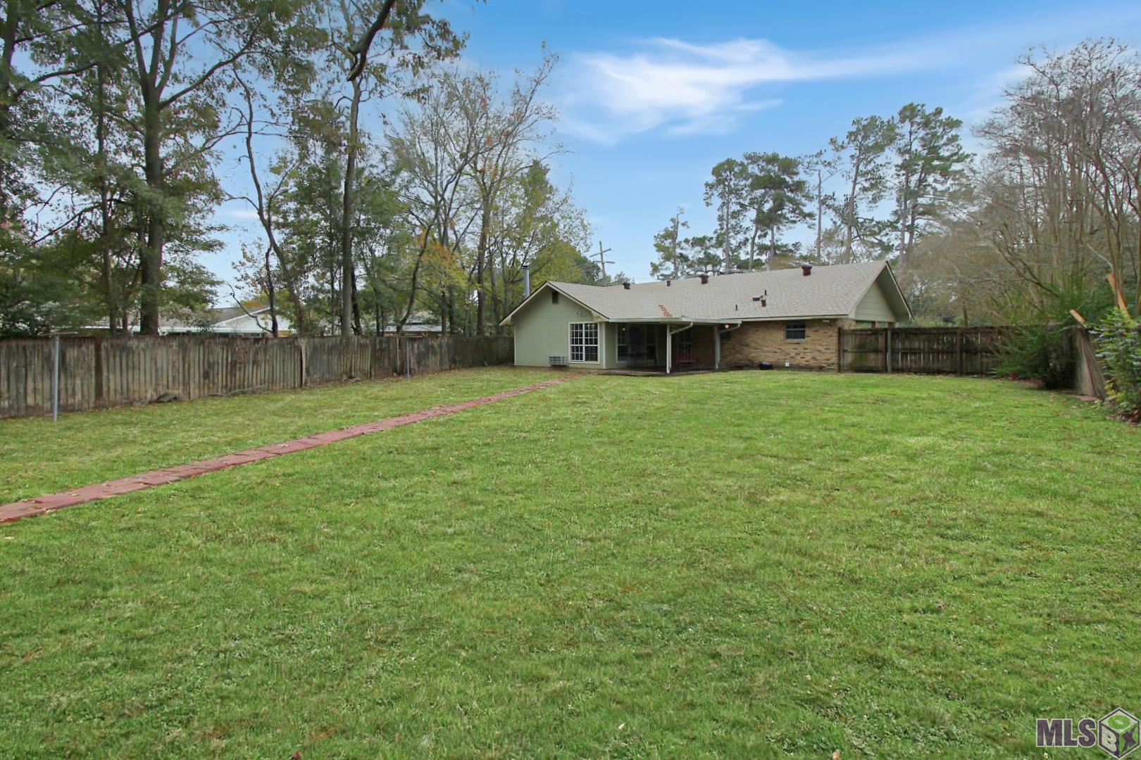 9945 Cal Road Baton Rouge, LA 70809 - Photo 9 of 10