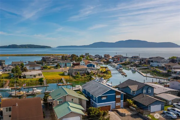 $1,050,000 | 4143 Patos Road, Ferndale, WA 98248