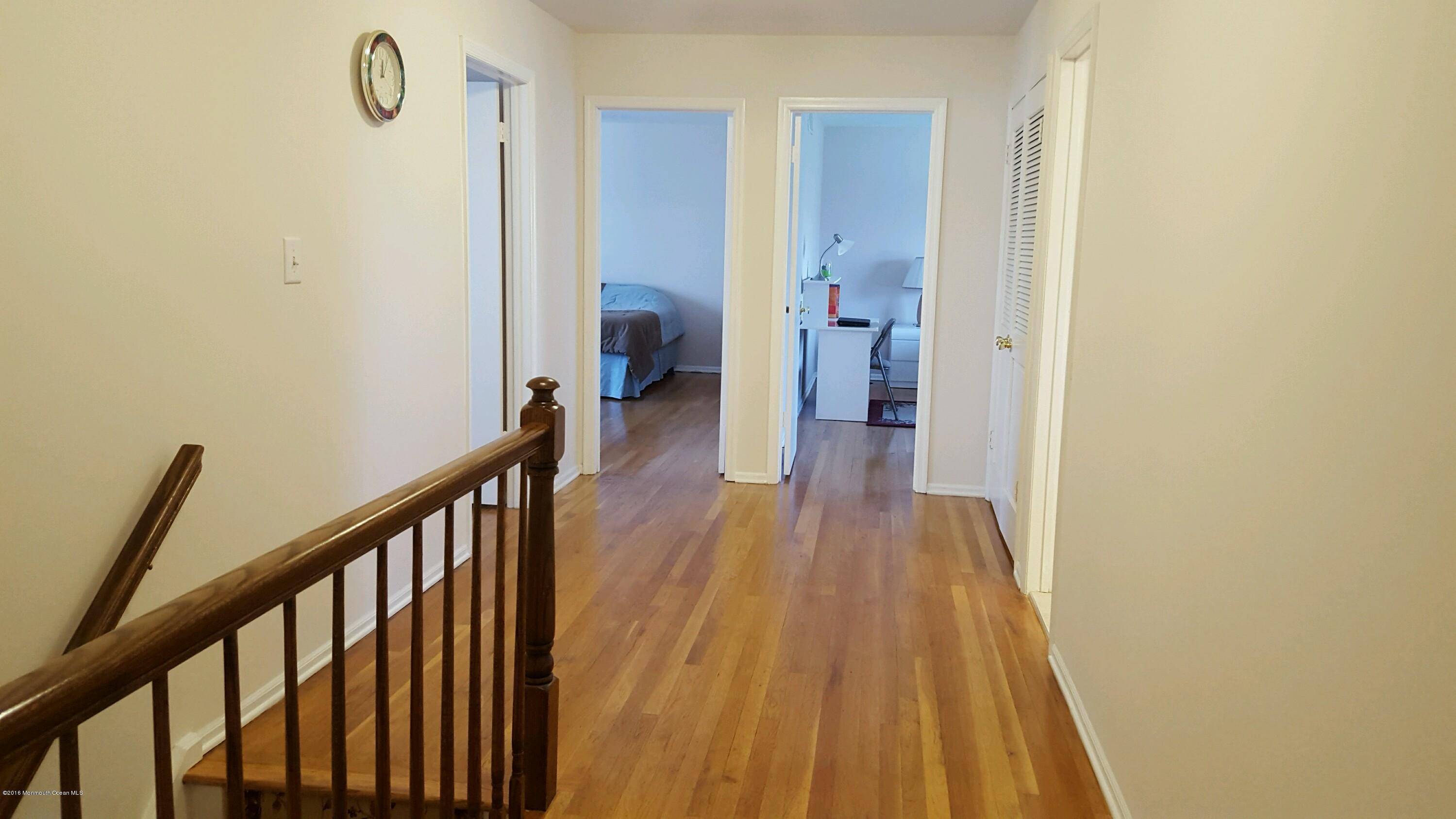 4 Nancy Road Marlboro, NJ 07746 - Photo 14 of 19 foyer22.
