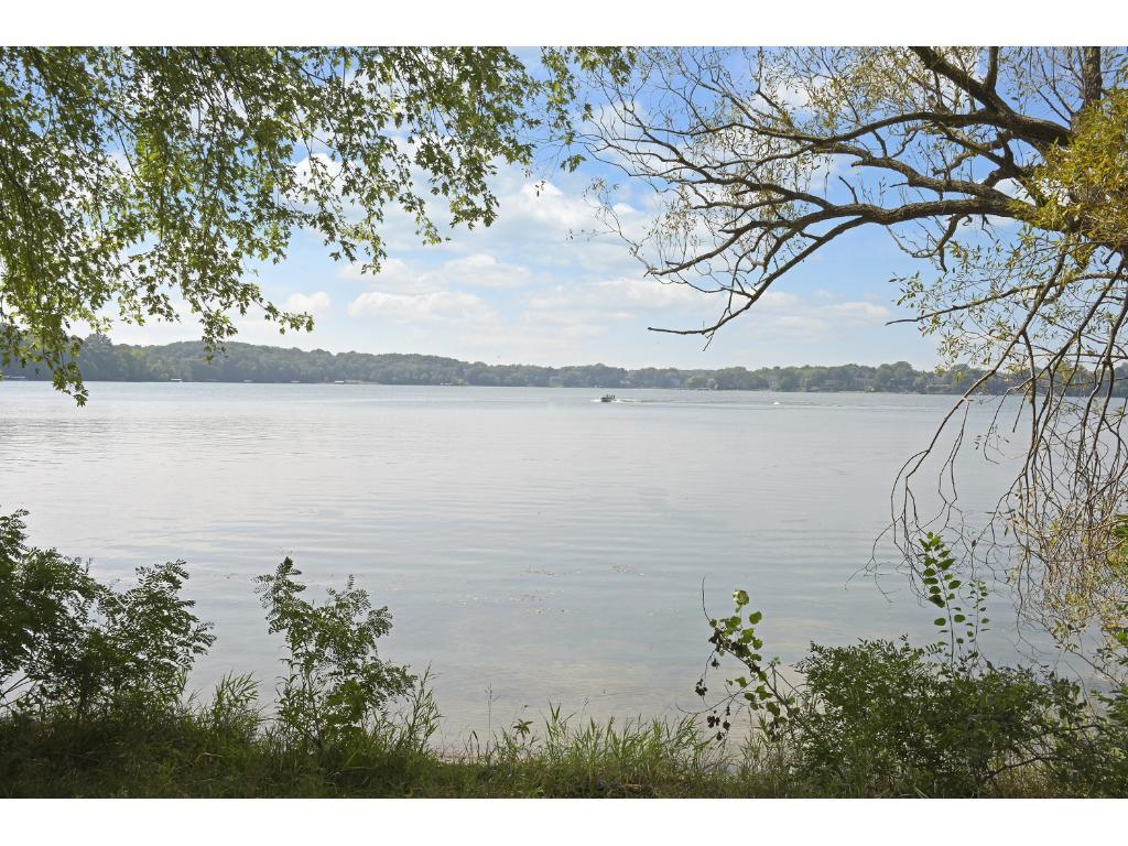 9108 Stephens Pointe Eden Prairie, MN 55347 - Photo 1 of 8 Gallery Image 1