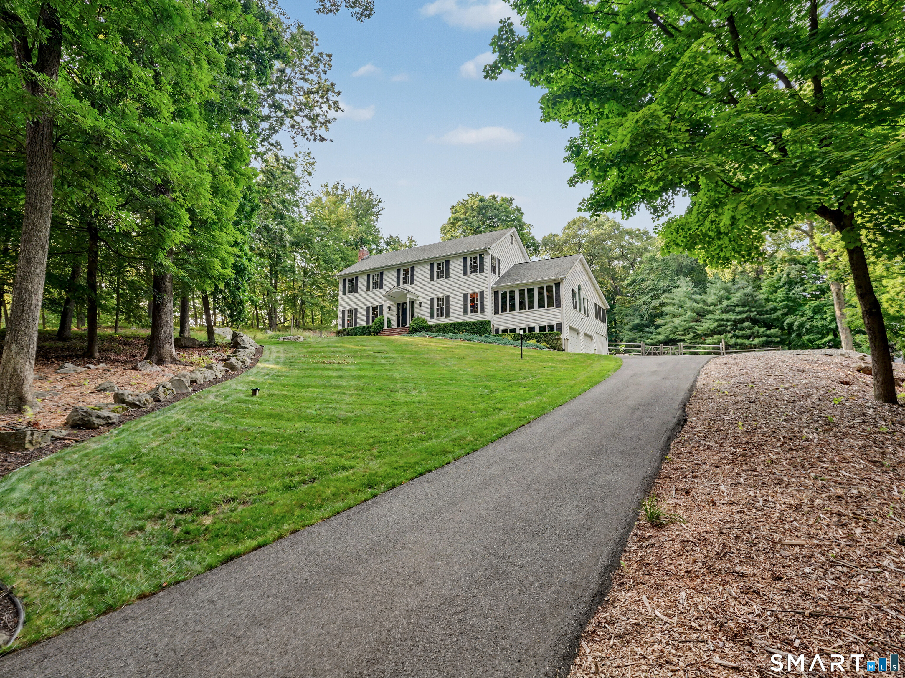 16 Banks Hill Place Ridgefield, CT 06877 - Photo 2 of 36