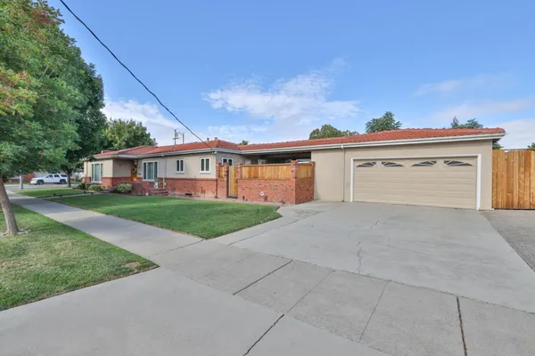 $1,328,888 | 805 East Taylor Street, San Jose, CA 95112