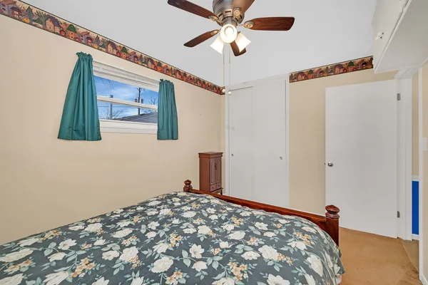 $215,000 | 409 McKinley Street, Morris, IL 60450