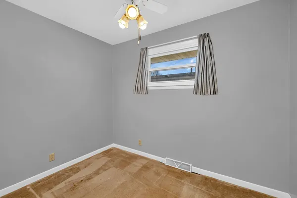 $215,000 | 409 McKinley Street, Morris, IL 60450