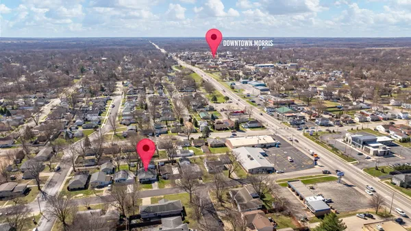 $215,000 | 409 McKinley Street, Morris, IL 60450