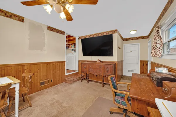 $215,000 | 409 McKinley Street, Morris, IL 60450