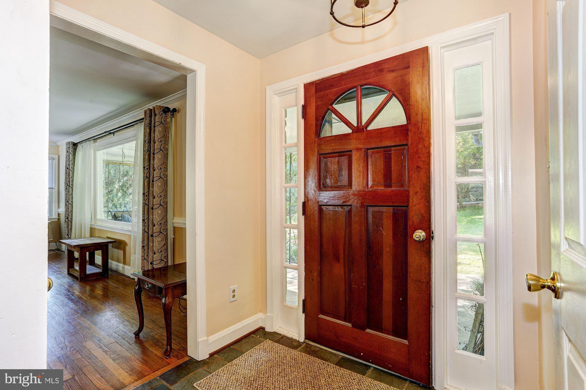 2618 Hoffman Mill Road Hampstead, MD 21074 - Photo 2 of 24 Foyer