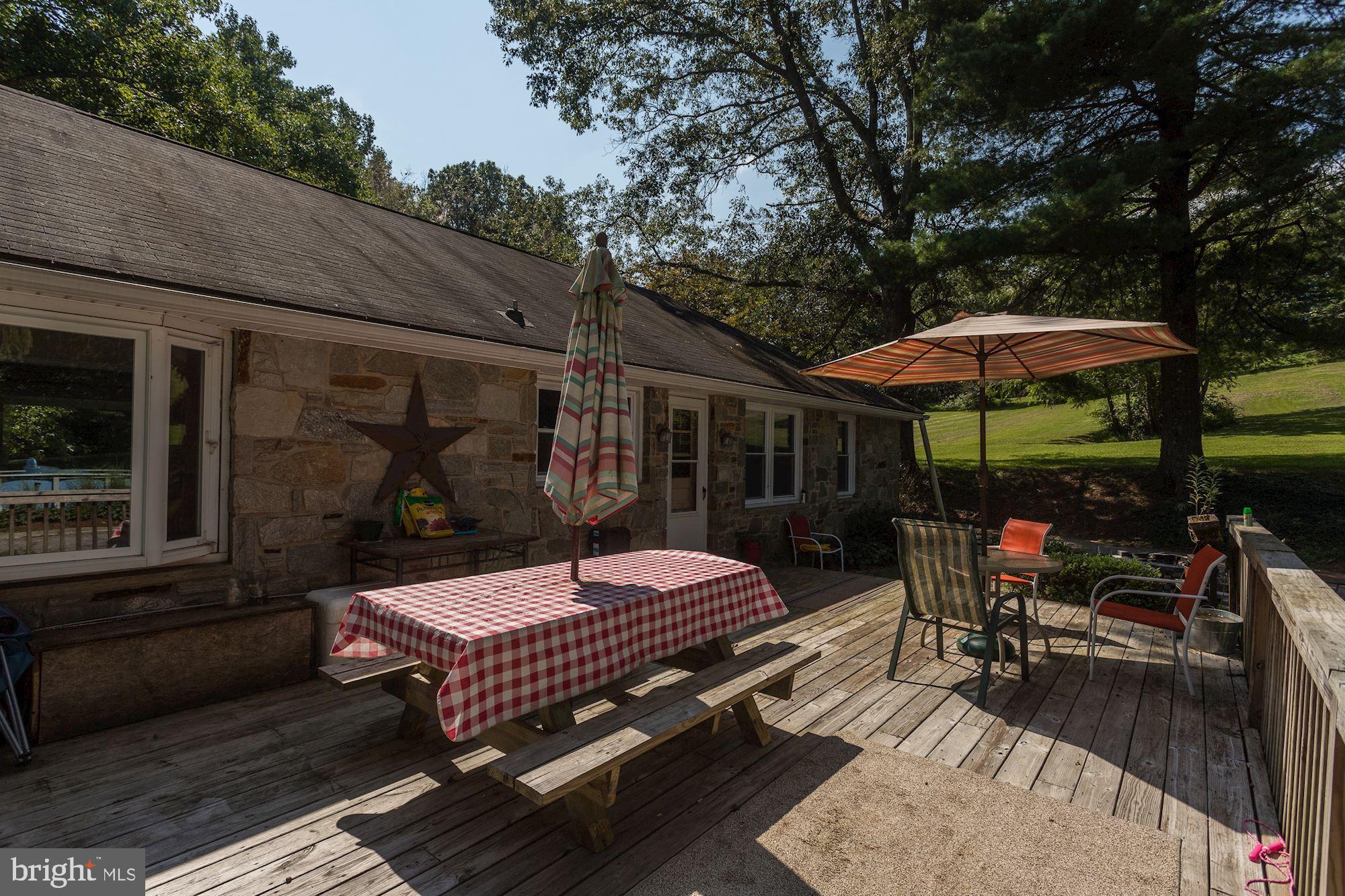 2618 Hoffman Mill Road Hampstead, MD 21074 - Photo 20 of 24 Deck