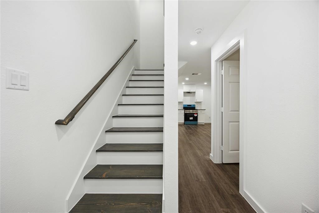 1056 North Lane, Unit A Houston, TX 77088 - Photo 9 of 17