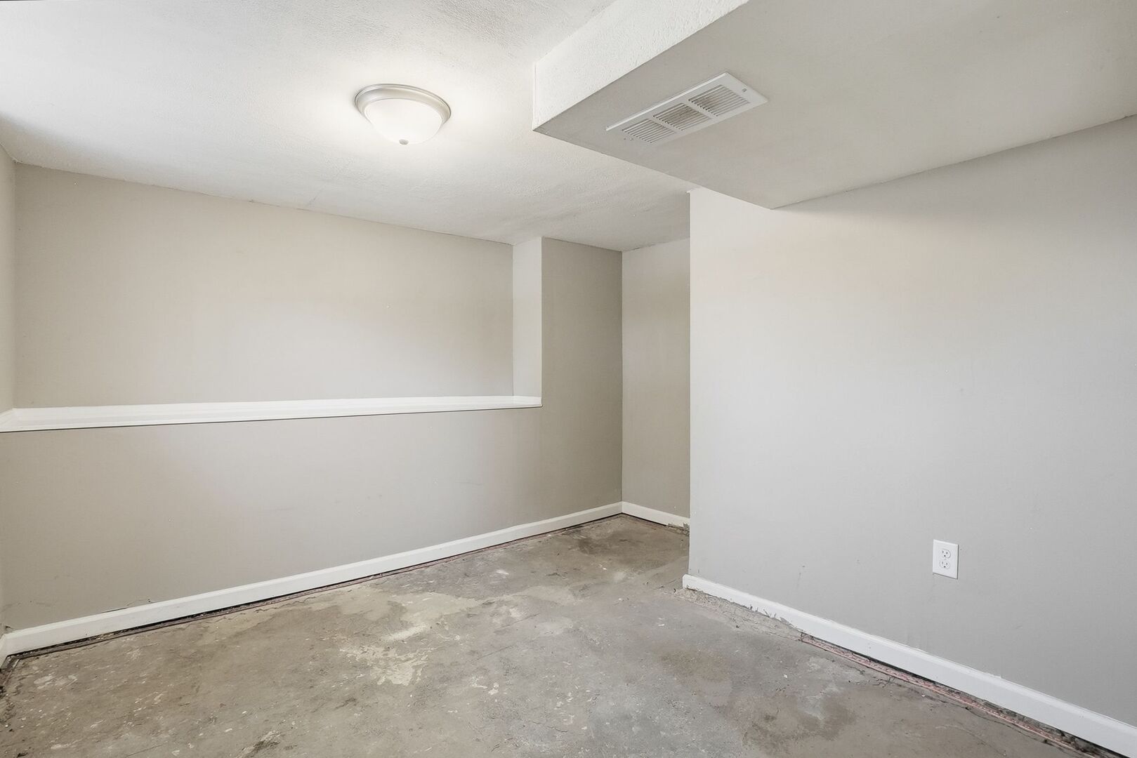 7603 Deep Spring Road Wonder Lake, IL 60097 - Photo 14 of 20