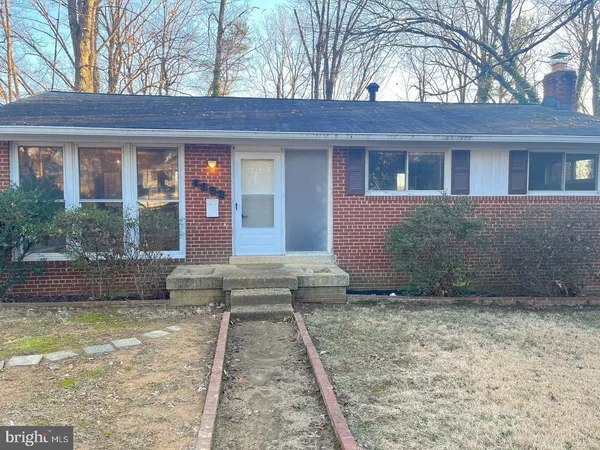 $3,200 | 6323 Fenton Court, Alexandria, VA 22312