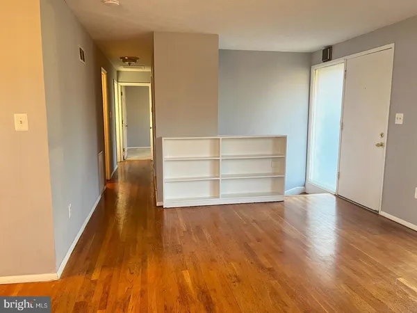 $3,200 | 6323 Fenton Court, Alexandria, VA 22312