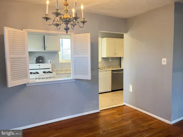 $3,200 | 6323 Fenton Court, Alexandria, VA 22312