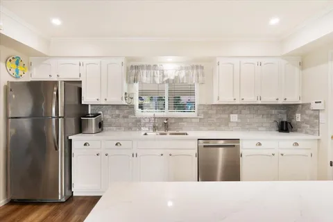 $1,425,000 | 465 Los Altos Drive, Aptos, CA 95003