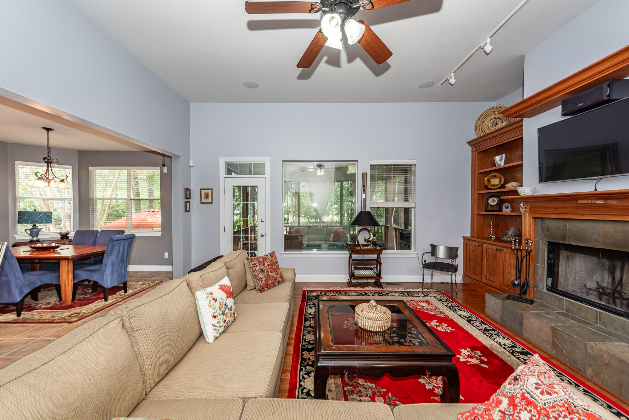 477 Commonwealth Road Mount Pleasant, SC 29466 - Photo 9 of 26 11