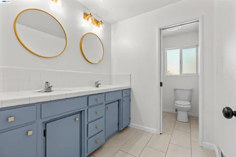 $526,888 | 705 West Rumble Road, Modesto, CA 95350