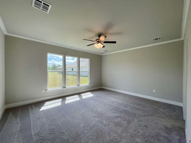 $2,300 | 22846 Balsam Drive, Denham Springs, LA 70726