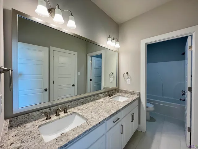 $2,300 | 22846 Balsam Drive, Denham Springs, LA 70726