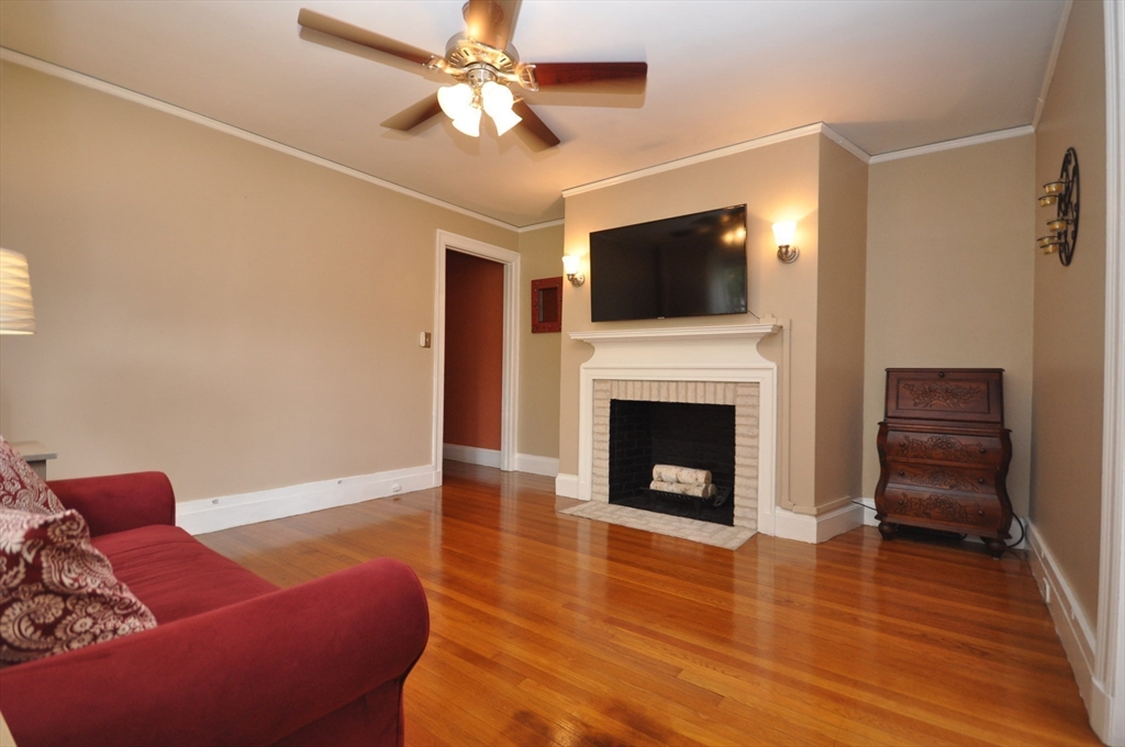 298 Main Street, Unit 12 Wakefield, MA 01880 - Photo 4 of 25