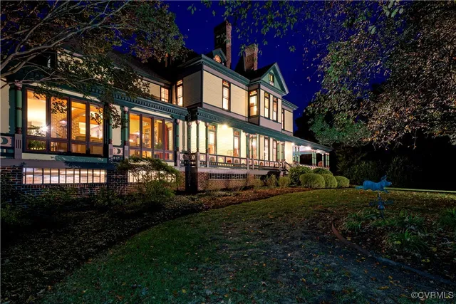 $2,120,000 | 317 Coles Point Road, Hague, VA 22469