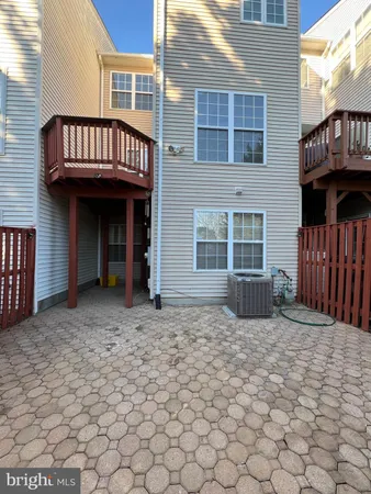 a view of a house with porch