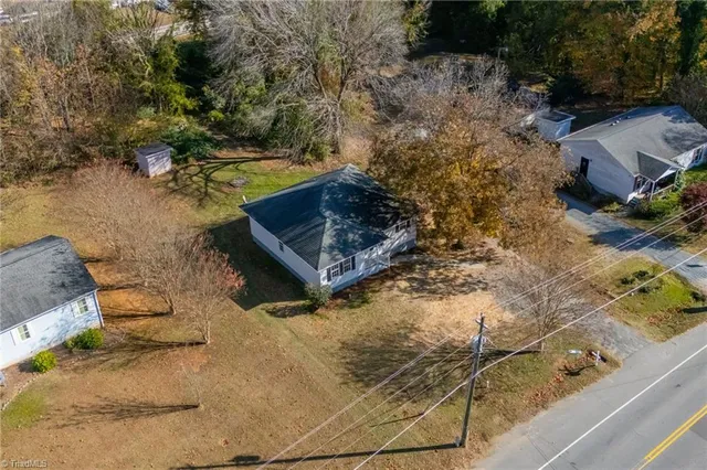 $238,500 | 409 South Fayetteville Street, Liberty, NC 27298