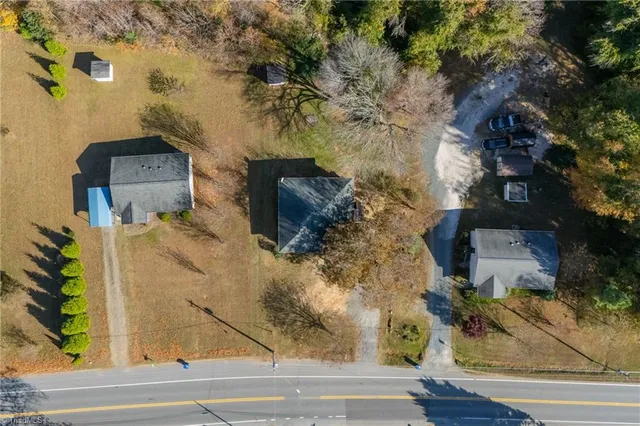 $238,500 | 409 South Fayetteville Street, Liberty, NC 27298