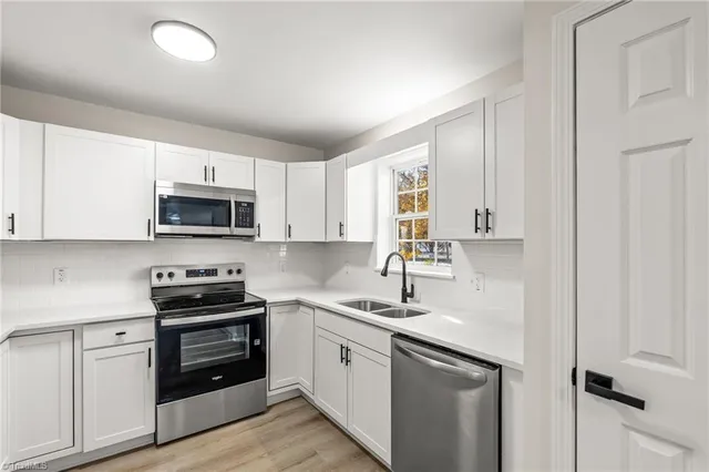 $238,500 | 409 South Fayetteville Street, Liberty, NC 27298